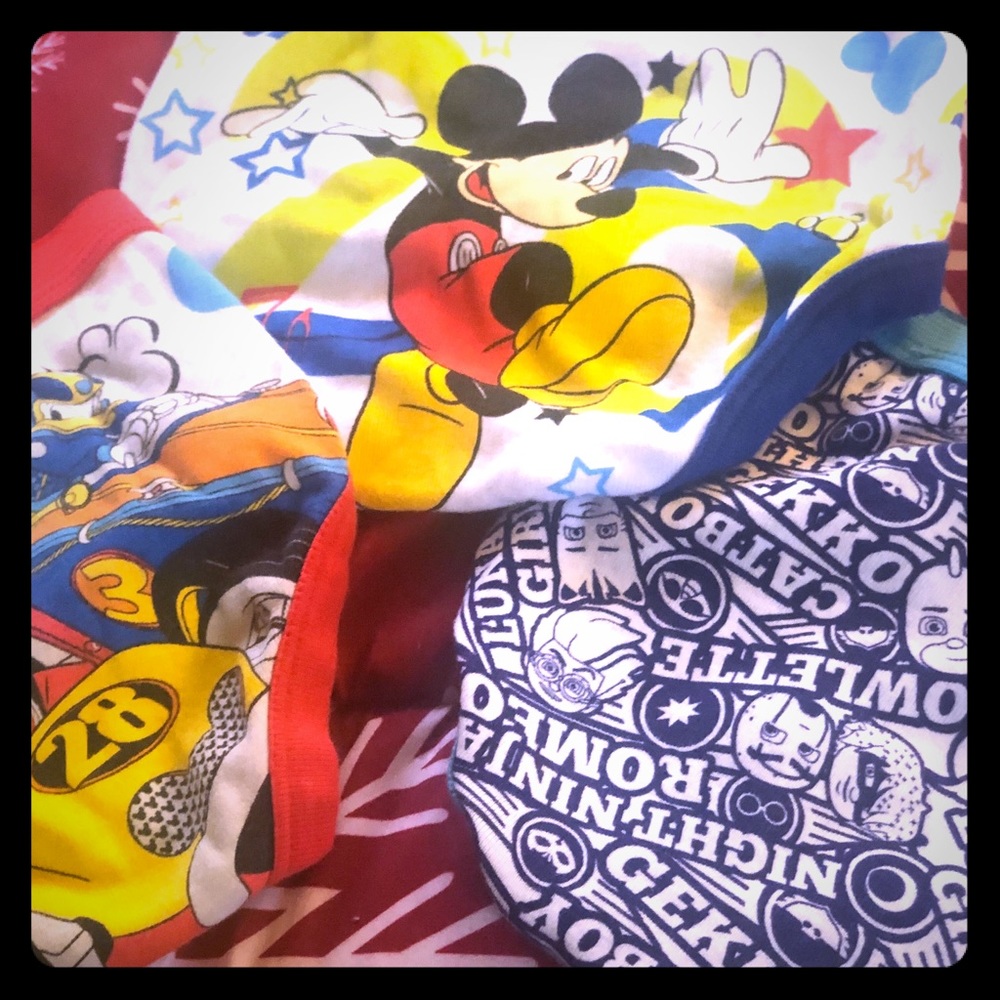 4T Undies 25$, paw patrol pj set 35$